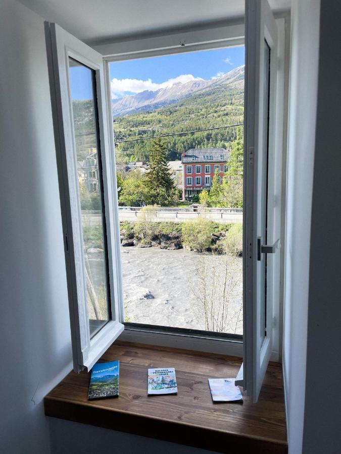 Studios Neufs - Coeur De Barcelonnette - Parking Prive Экстерьер фото